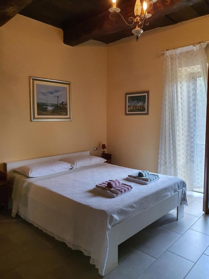 Il Casolare Del Medio Olona Bed and Breakfast Fagnano Olona Buitenkant foto
