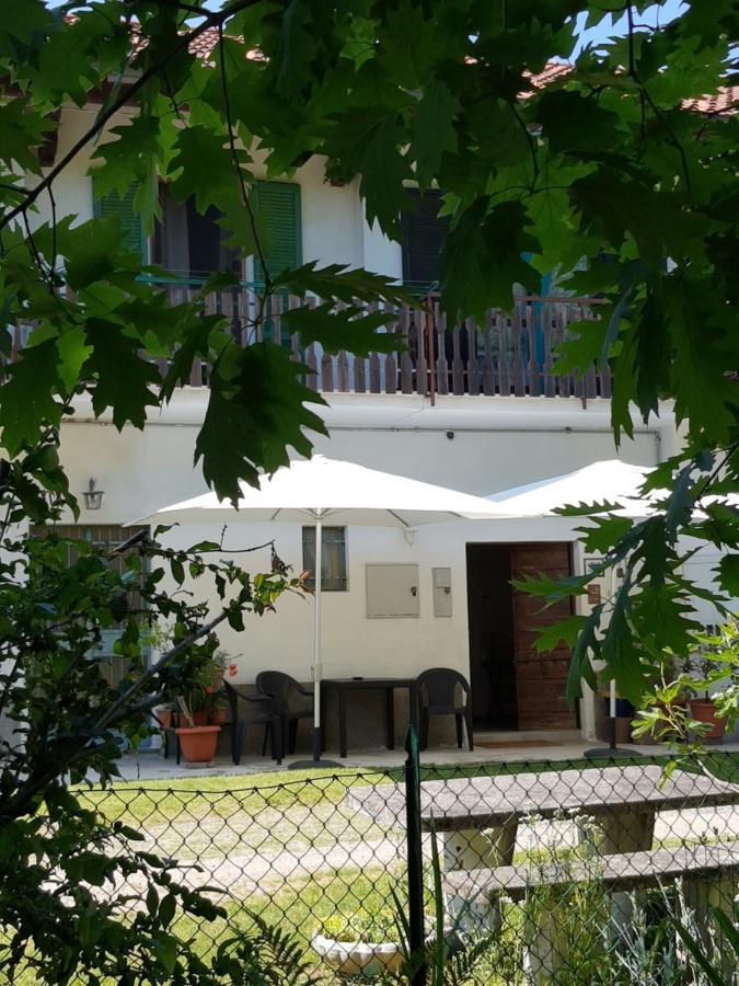Il Casolare Del Medio Olona Bed and Breakfast Fagnano Olona Buitenkant foto