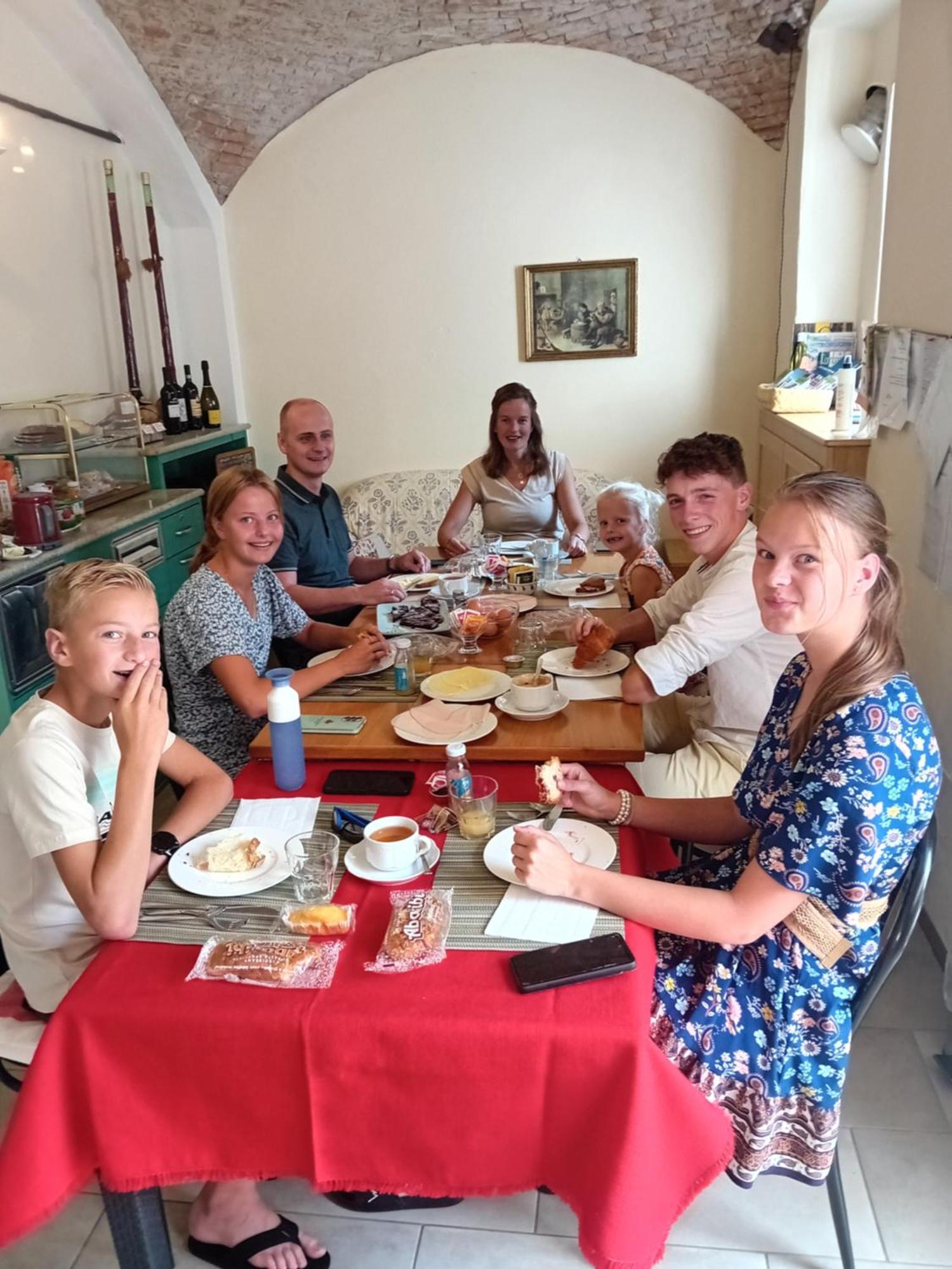 Il Casolare Del Medio Olona Bed and Breakfast Fagnano Olona Buitenkant foto